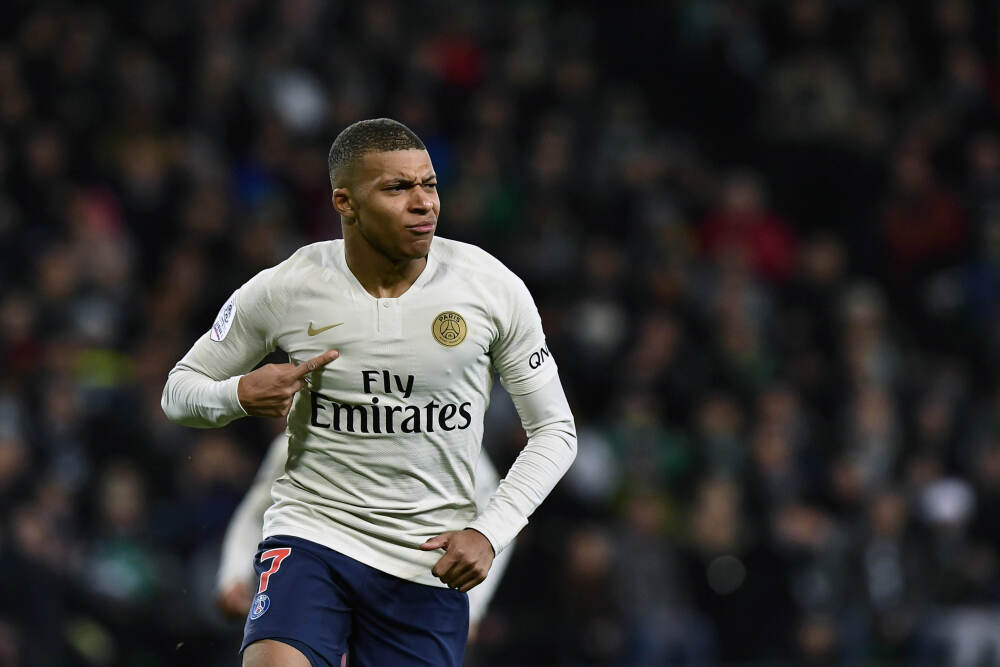 越位梅开二度，里沙利松进球越位被吹，本场第二粒越位进球